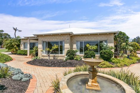 Property photo of 1 The Lanterns Carine WA 6020