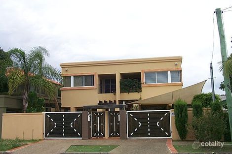 257 Stanhill Dr, Surfers Paradise, QLD 4217