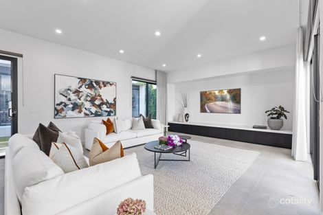 Property photo of 3 Maitland Avenue Kew VIC 3101