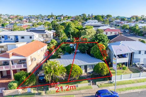 Property photo of 235 Wynnum Esplanade Wynnum QLD 4178