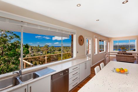 Property photo of 7 Bungoona Avenue Elanora Heights NSW 2101