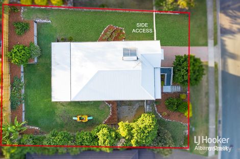 Property photo of 11 Granada Drive Eatons Hill QLD 4037