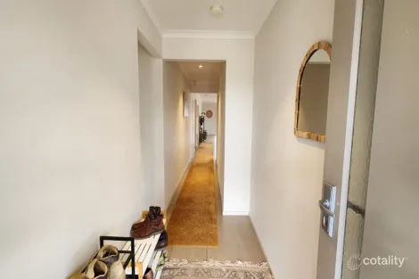 Property photo of 7 Butchart Close Point Cook VIC 3030