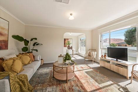 Property photo of 2/53-55 Warrigal Road Mentone VIC 3194