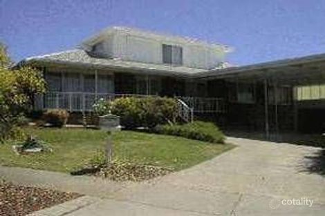 4 Sarah Cl, Reynella, SA 5161