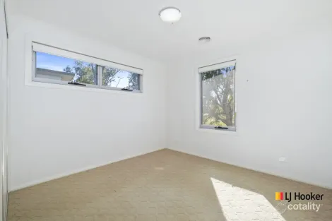 Property photo of 3/30 Tom Nicholas Crescent Forde ACT 2914