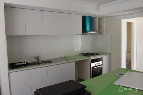 Property photo of 2/96 Surrey Road Rivervale WA 6103