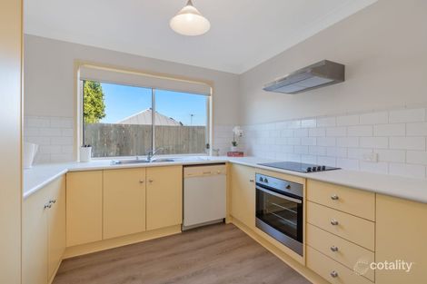 Property photo of 44 Bledisloe Street Fairfield QLD 4103