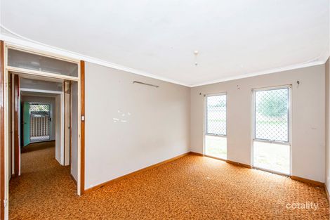 Property photo of 33 Dumsday Drive Forrestdale WA 6112