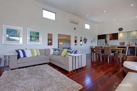 Property photo of 2 Jamieson Street Dromana VIC 3936