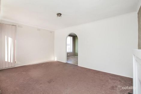 Property photo of 4 Jindara Court Gladstone Park VIC 3043