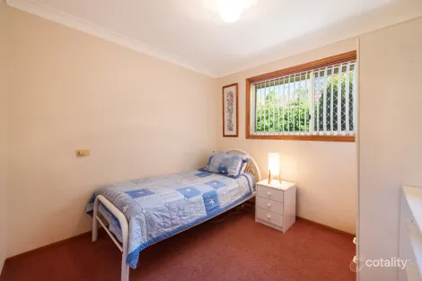 Property photo of 2 Tulip Court Middle Ridge QLD 4350