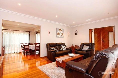 Property photo of 2 Andrew Road St Albans VIC 3021