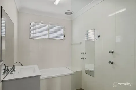Property photo of 43 Paringa Avenue Davistown NSW 2251