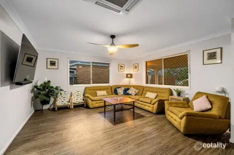 Property photo of 11 Bribie Place Forest Lake QLD 4078