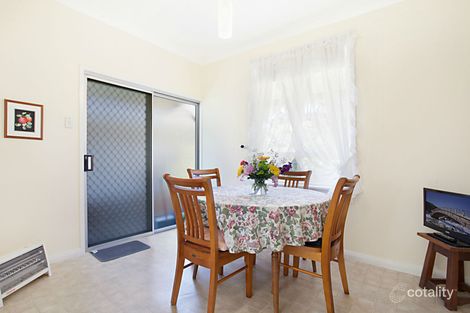Property photo of 10 Heather Crescent Garden Suburb NSW 2289