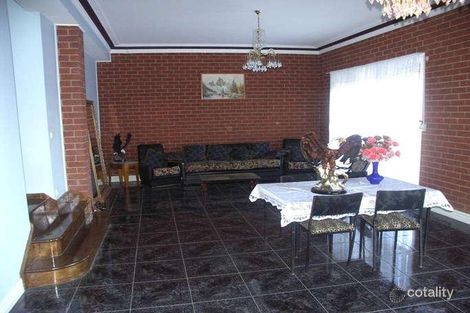 Property photo of 23 Windsor Drive Beaconsfield VIC 3807