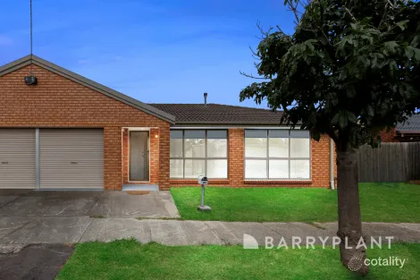 2/19 BELFORT ST, ST ALBANS, VIC 3021