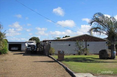 11 Marian St, Coral Cove, QLD 4670