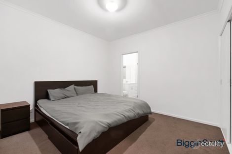 Property photo of 1/98 Tamarind Crescent Werribee VIC 3030