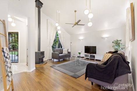 Property photo of 6 Lorena Close Hoppers Crossing VIC 3029