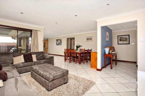 Property photo of 4 Snowy Close St Clair NSW 2759