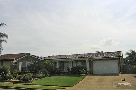 12 Bossley Rd, Bossley Park, NSW 2176