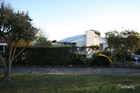 77 Buckingham Rd, Newtown, VIC 3220