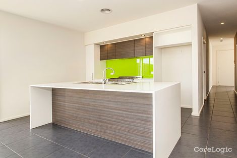 Property photo of 11 Muyan Circuit Burwood VIC 3125