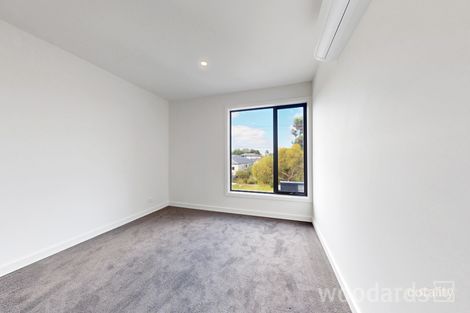 Property photo of 16 Wilkinson Crescent Bellfield VIC 3081