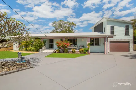 Property photo of 4 Villa Close Budgewoi NSW 2262