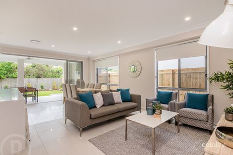Property photo of 1 Moss Road Wakerley QLD 4154