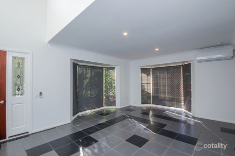 Property photo of 1/32 Billington Street Labrador QLD 4215