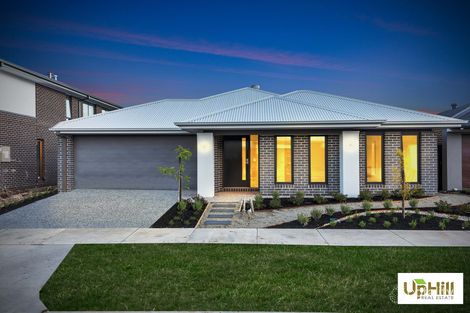 Property photo of 106 Yaralla Circuit Clyde VIC 3978