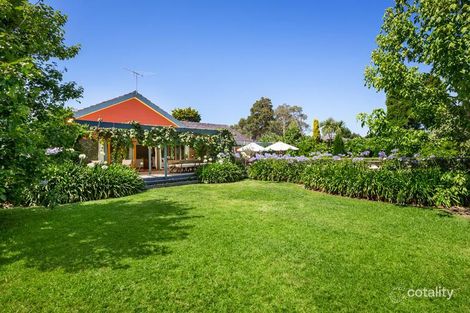 Property photo of 12 Bright Crescent Mount Eliza VIC 3930