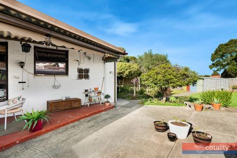Property photo of 40 Woomera Avenue Keysborough VIC 3173