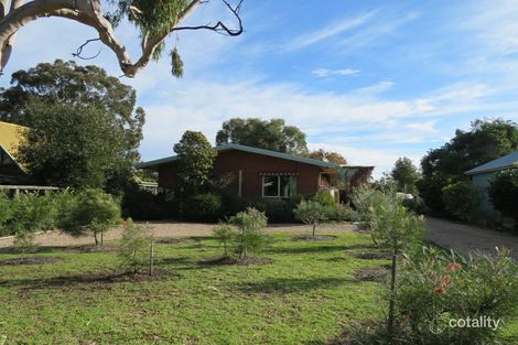 Property photo of 40 Sixth Avenue Raymond Island VIC 3880