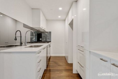 Property photo of 218/211 Mt Dandenong Road Croydon VIC 3136