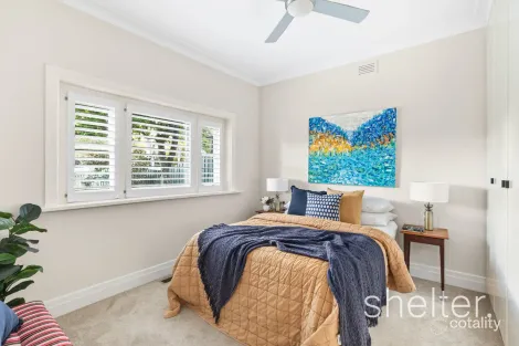 Property photo of 39 Charles Street Glen Iris VIC 3146