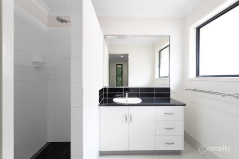 Property photo of 11 Grasstrail Street Andergrove QLD 4740