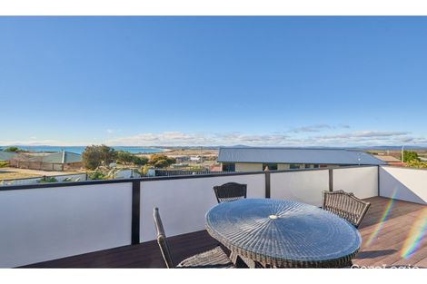 Property photo of 1 Andrews Place Bridport TAS 7262