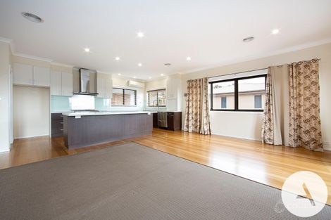 Property photo of 105 Waterfall Drive Jerrabomberra NSW 2619
