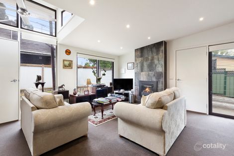 Property photo of 2/3 Ash Grove Bayswater VIC 3153