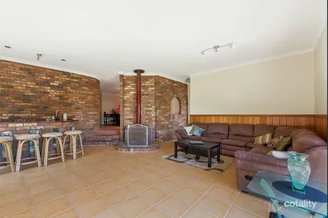 13 Rainbow Dr, Mudgeeraba, QLD 4213