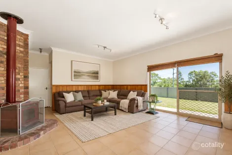 Property photo of 13 Rainbow Drive Mudgeeraba QLD 4213