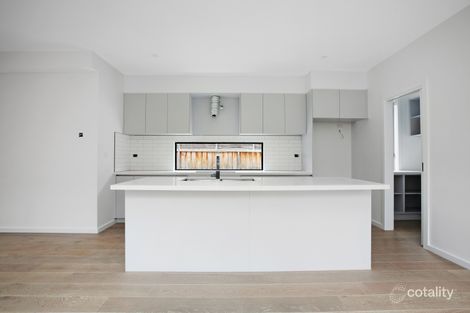 Property photo of 11 Chenies Street Reservoir VIC 3073