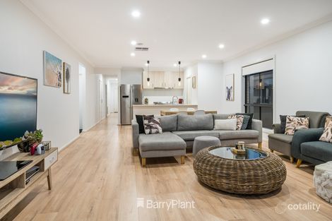 Property photo of 37 Fawkner Crescent Armstrong Creek VIC 3217