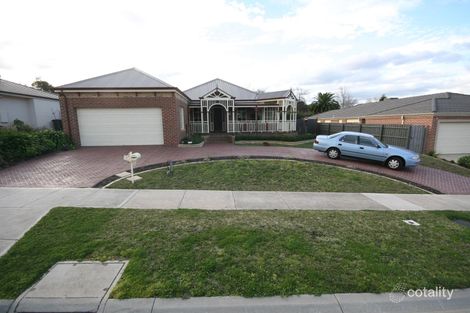 8 Palm Ct, Croydon South, VIC 3136