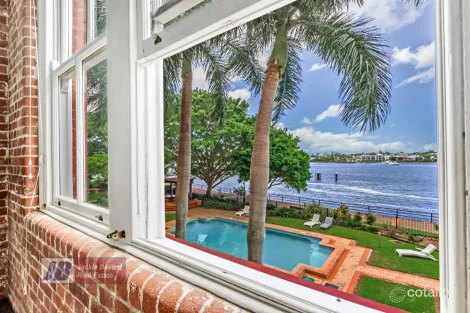 Property photo of 63/53 Vernon Terrace Teneriffe QLD 4005