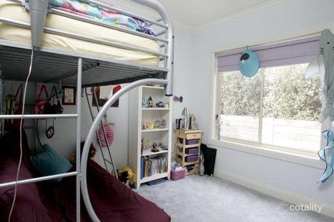 Property photo of 6 Polo Place Highton VIC 3216